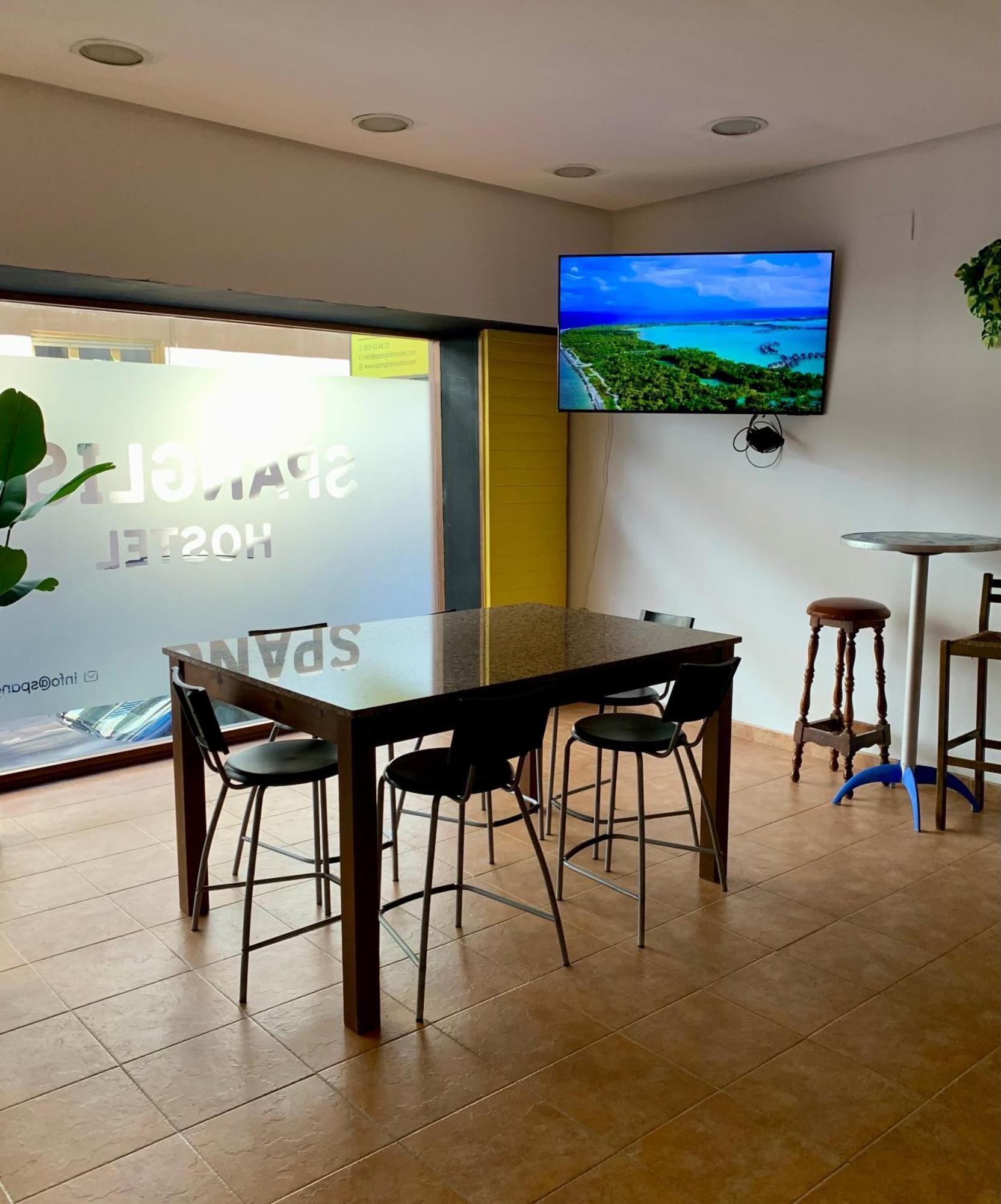 Spanglish Hostel 베니돔 외부 사진