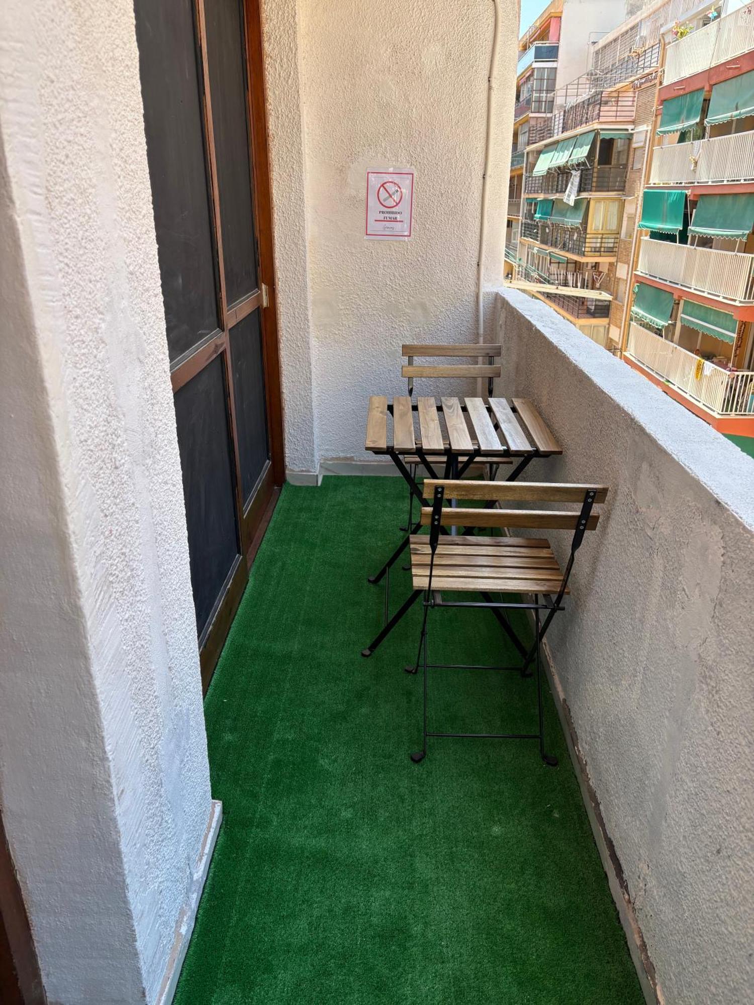 Spanglish Hostel 베니돔 외부 사진